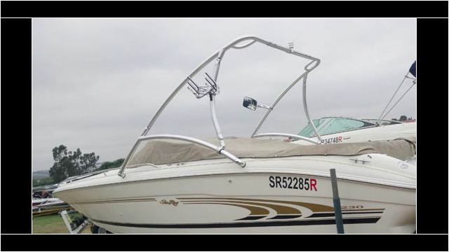 Swoop on Sea Ray